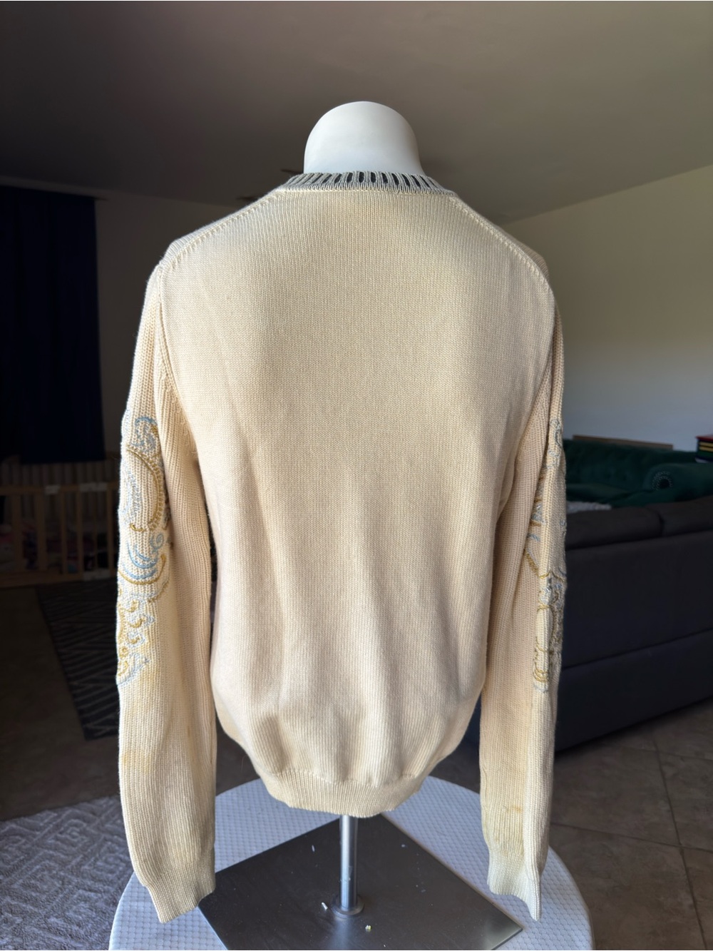 Kenzo Cream Embroidered Eye Crewneck Sweater with Colorful Accents - Picture 5 of 9